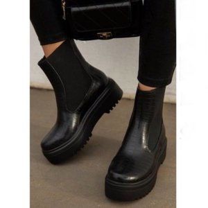 Black Embossed Croc Pull On Chelsea Lug Sole Boots